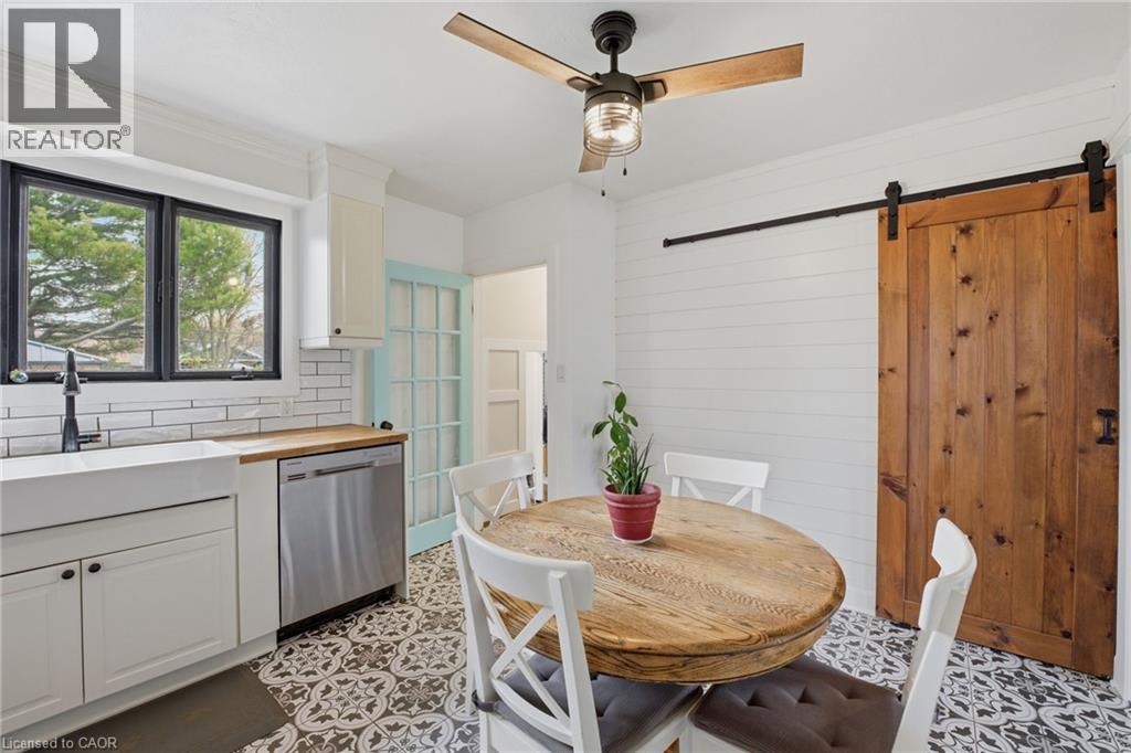 658 GENEVA Street - 13