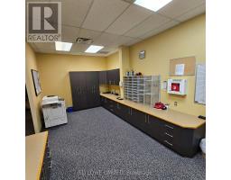 1504 - 14 Cedar Pointe Drive, Barrie, ON L4N5R7 Photo 11