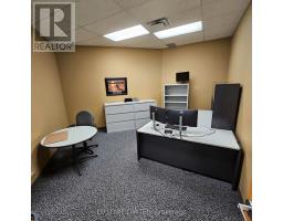 1504 - 14 Cedar Pointe Drive, Barrie, ON L4N5R7 Photo 7