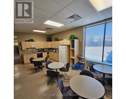 1504 - 14 Cedar Pointe Drive, Barrie, ON L4N5R7 Photo 10