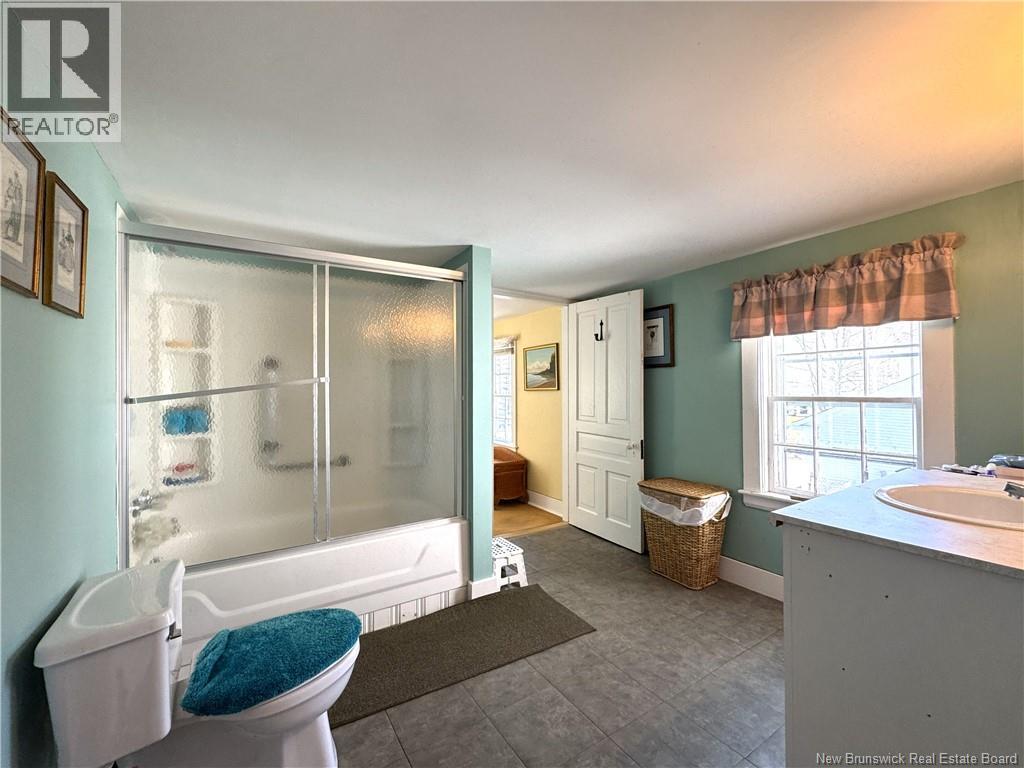 107 King Street - 31
