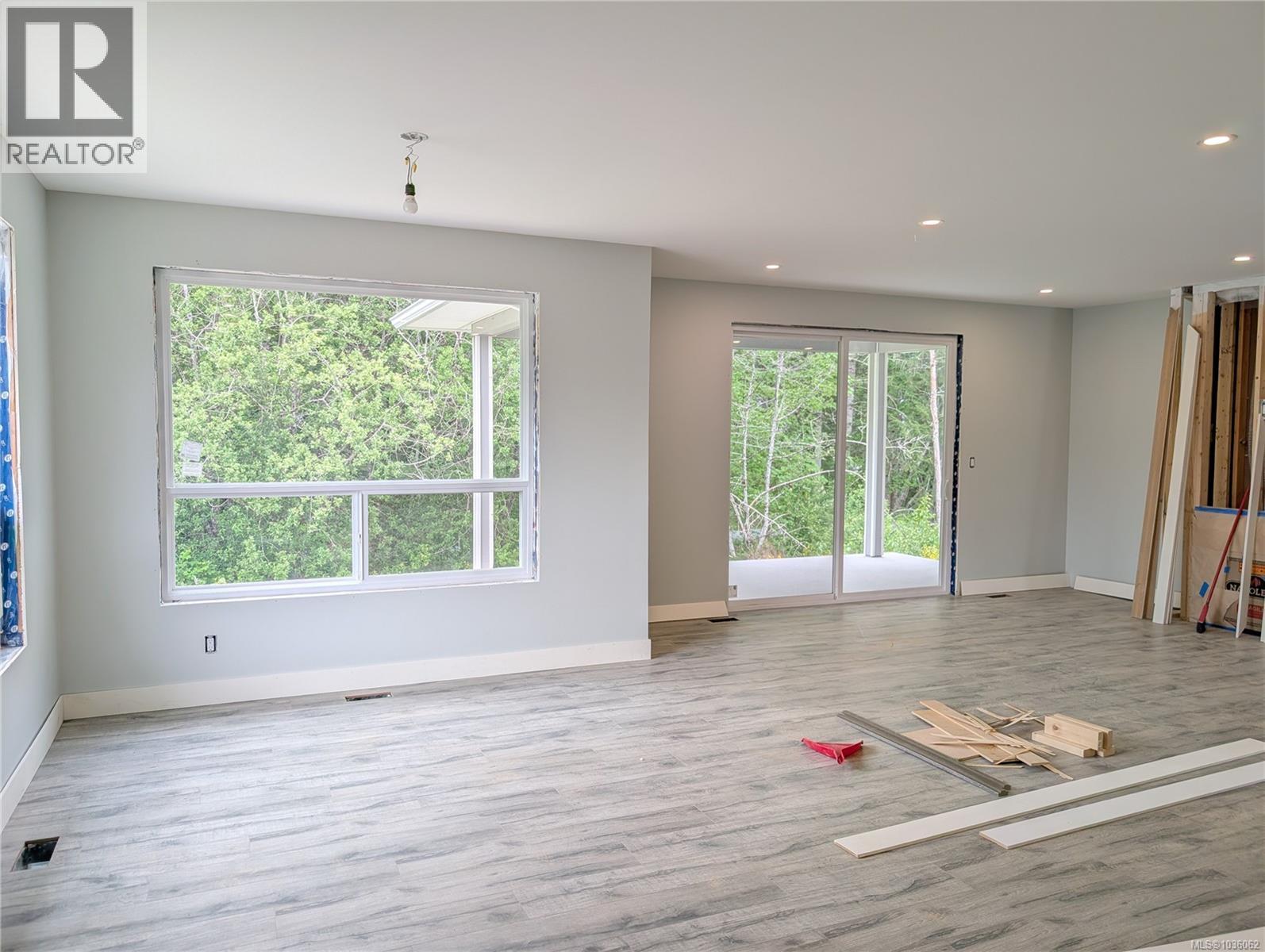 149 Edgewood Dr - 11