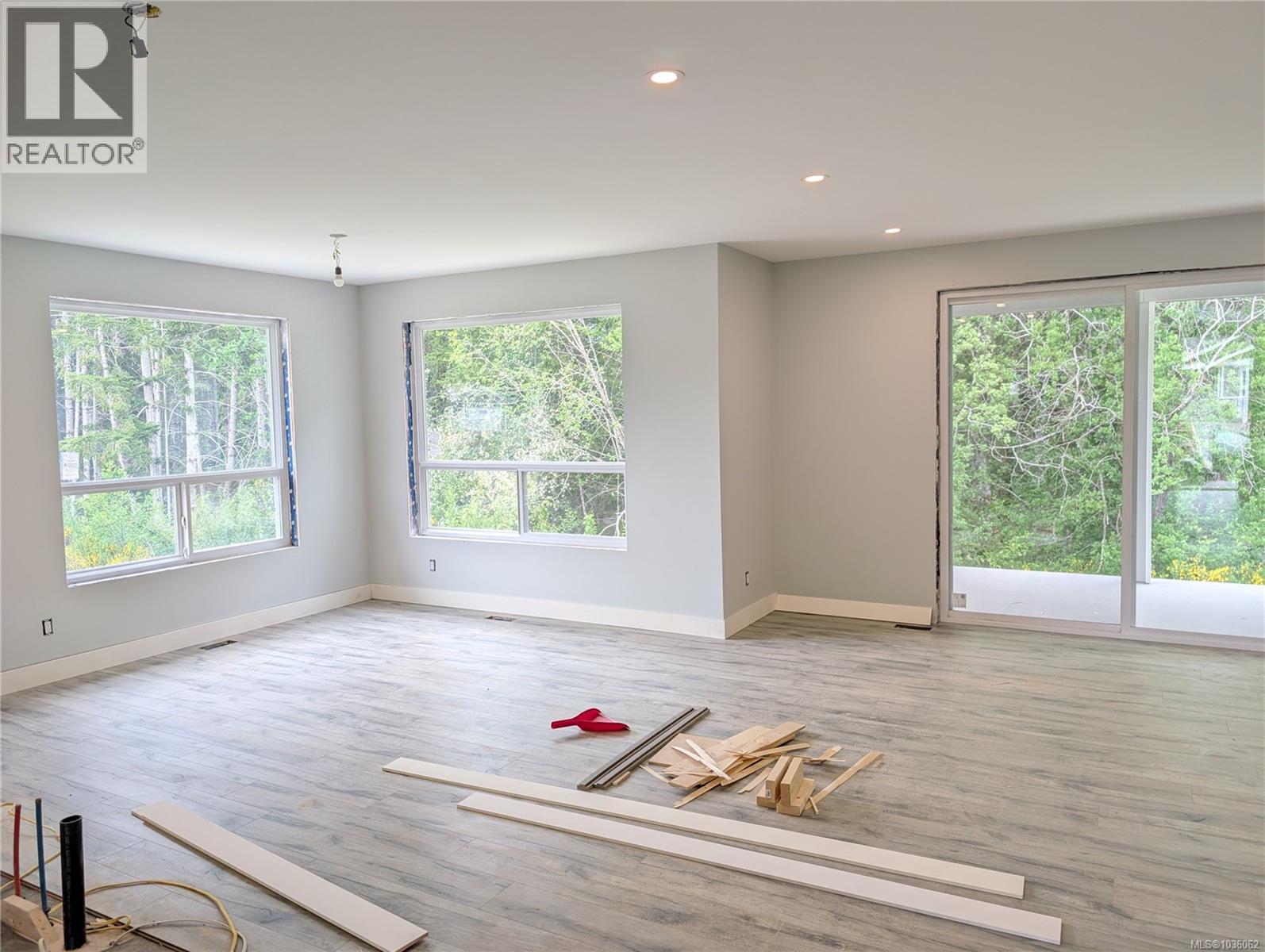 149 Edgewood Dr - 13