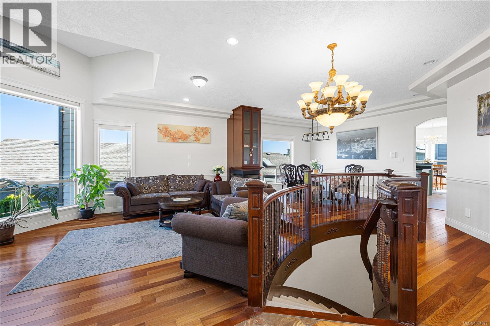 6448 Peregrine Rd - 10
