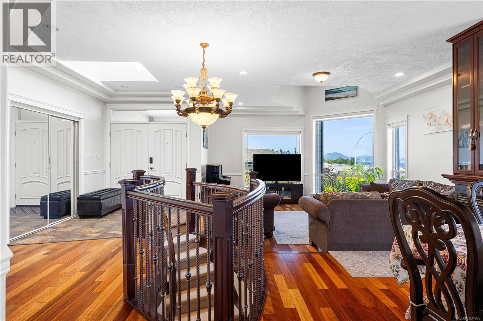 6448 Peregrine Rd - 13