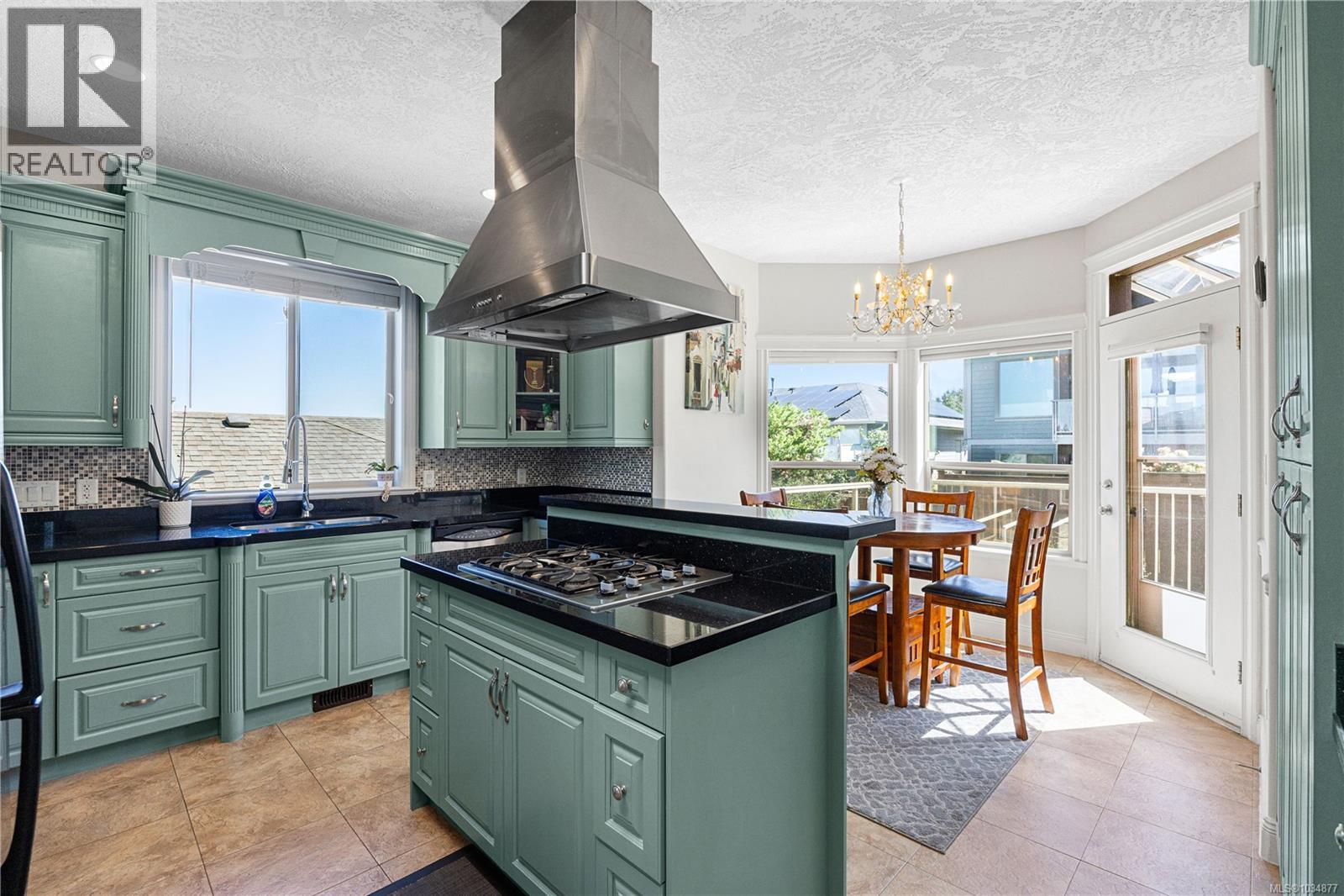 6448 Peregrine Rd - 25