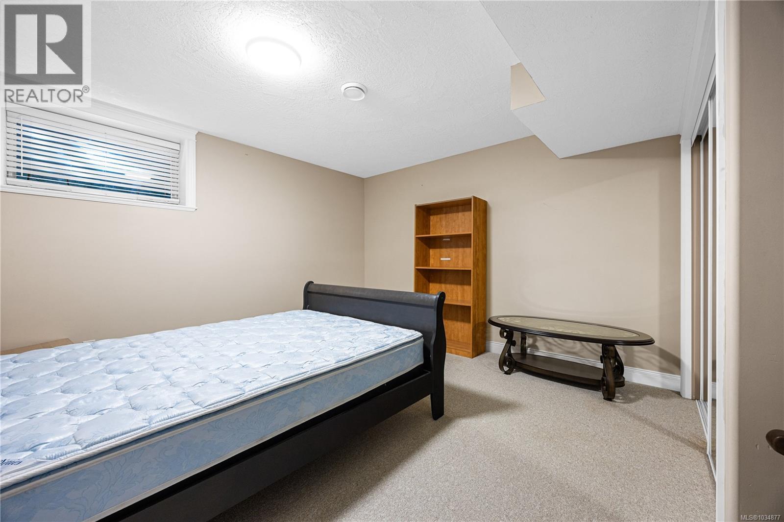 6448 Peregrine Rd - 43