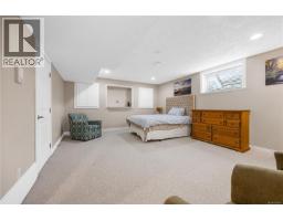 6448 Peregrine Rd, Nanaimo, BC V9V1V5 Photo 41