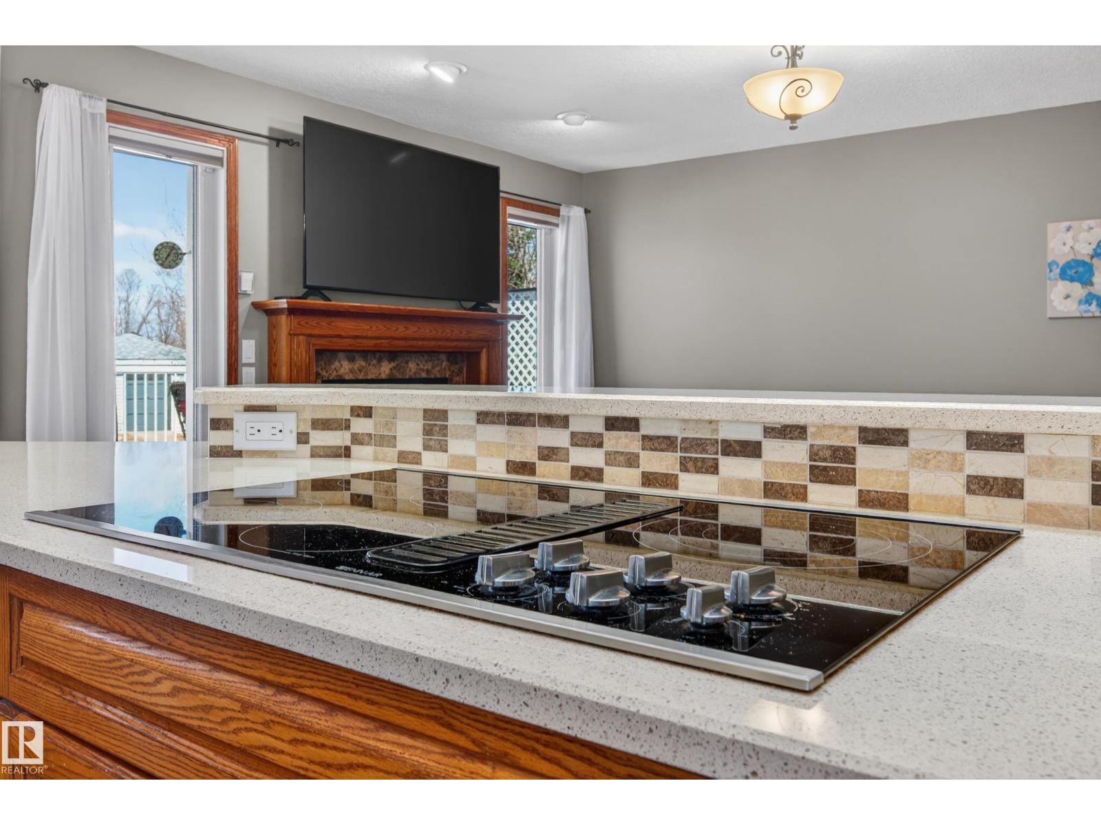 474 RIVERPARK DR - 23