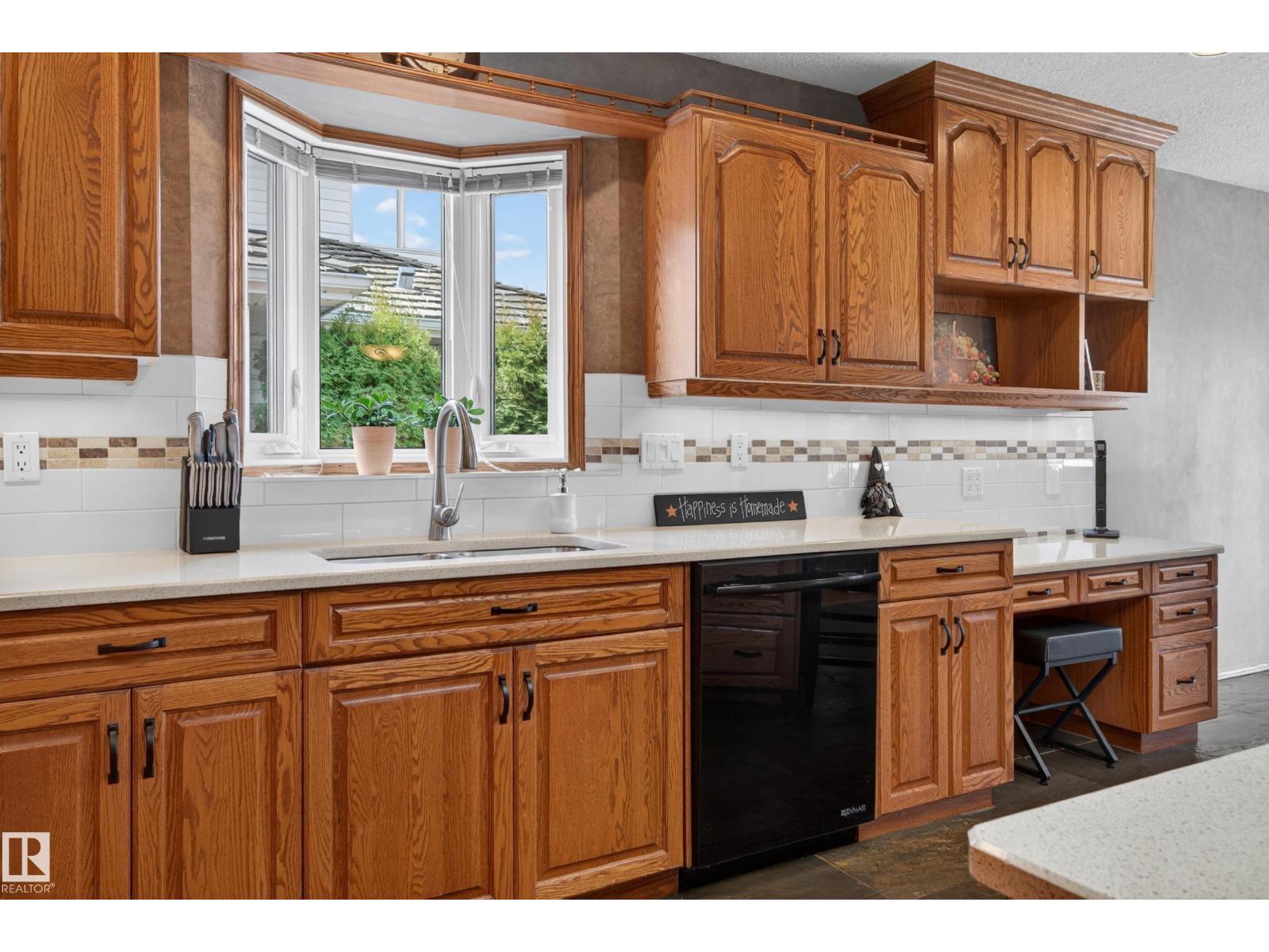 474 RIVERPARK DR - 24
