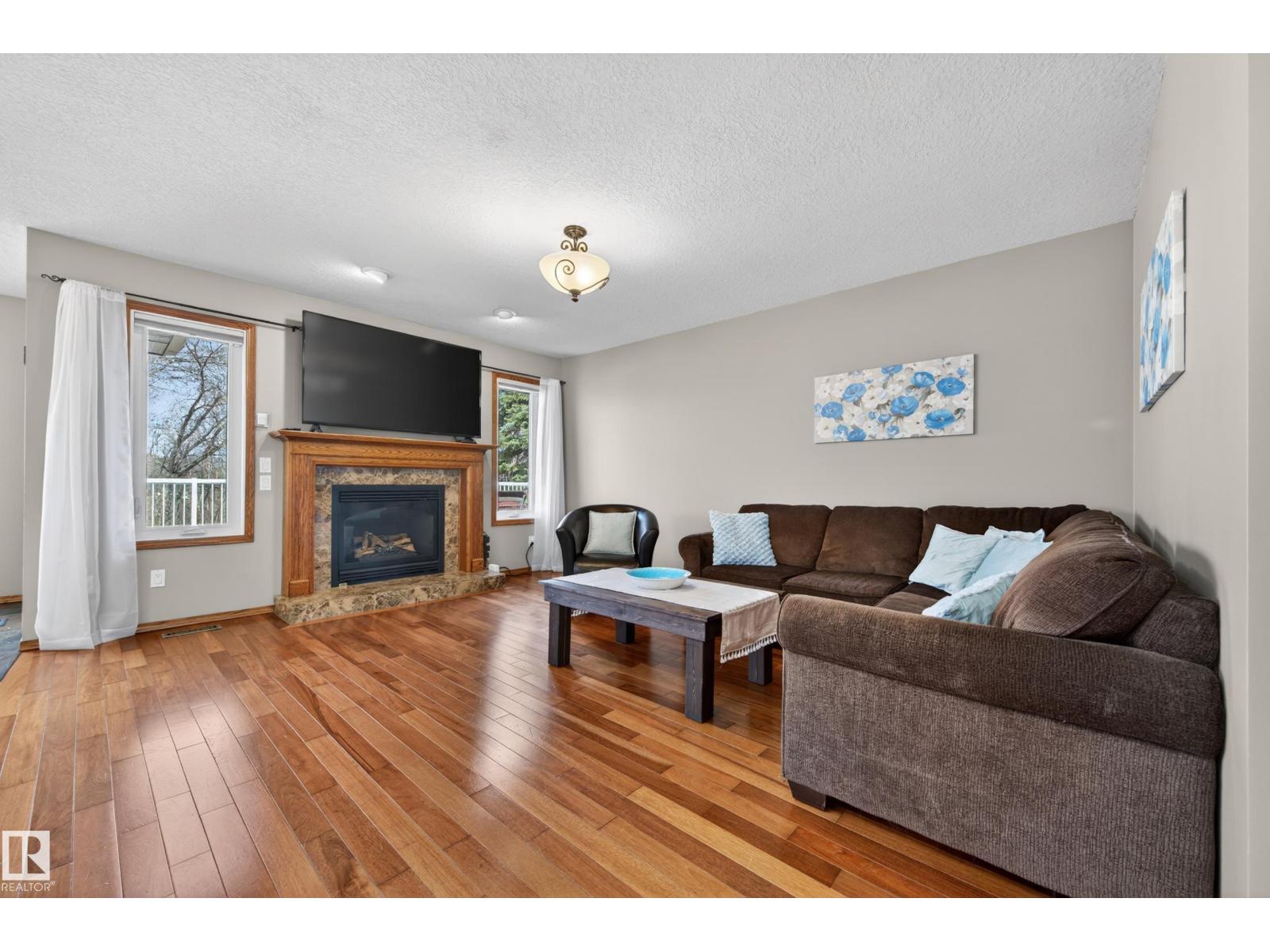 474 RIVERPARK DR - 28