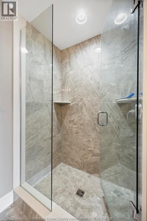 5840 Newman BOULEVARD Unit# 319, LaSalle, Ontario, N9J0E3 — Photo 20