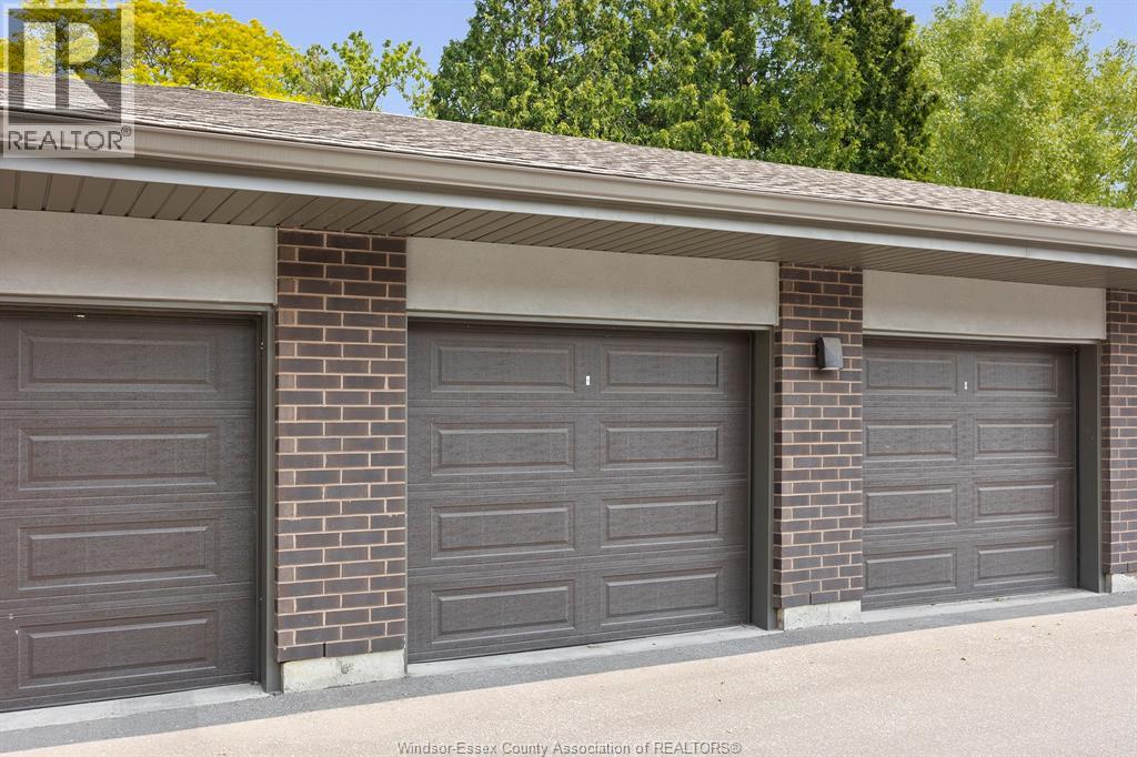 5840 Newman BOULEVARD Unit# 319, LaSalle, Ontario, N9J0E3 — Photo 26