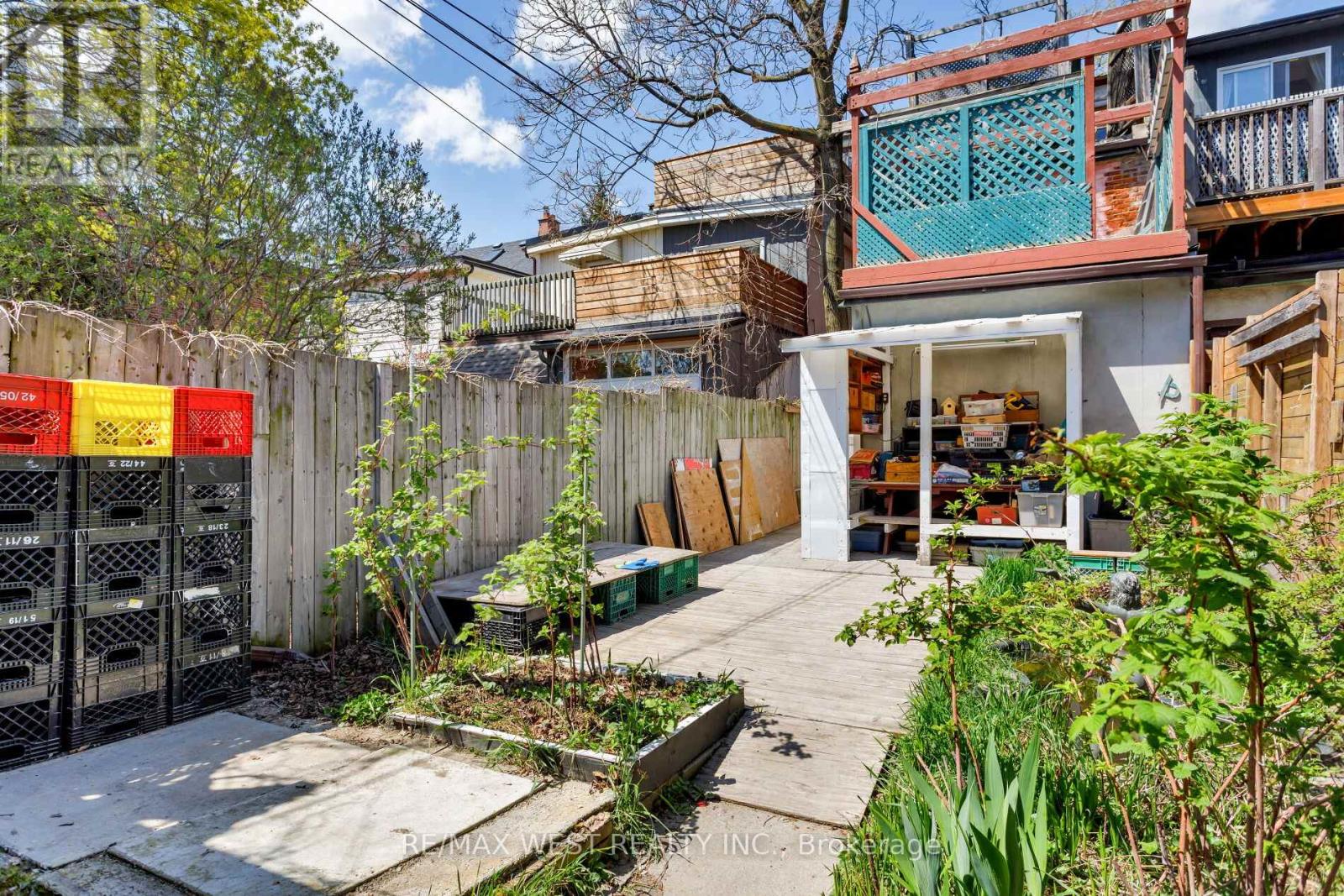 39 NOBLE STREET - 18
