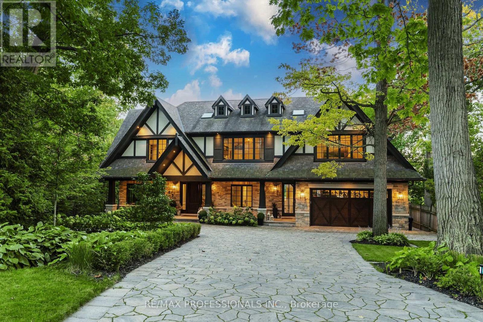 23 RIVERSIDE CRESCENT - 1