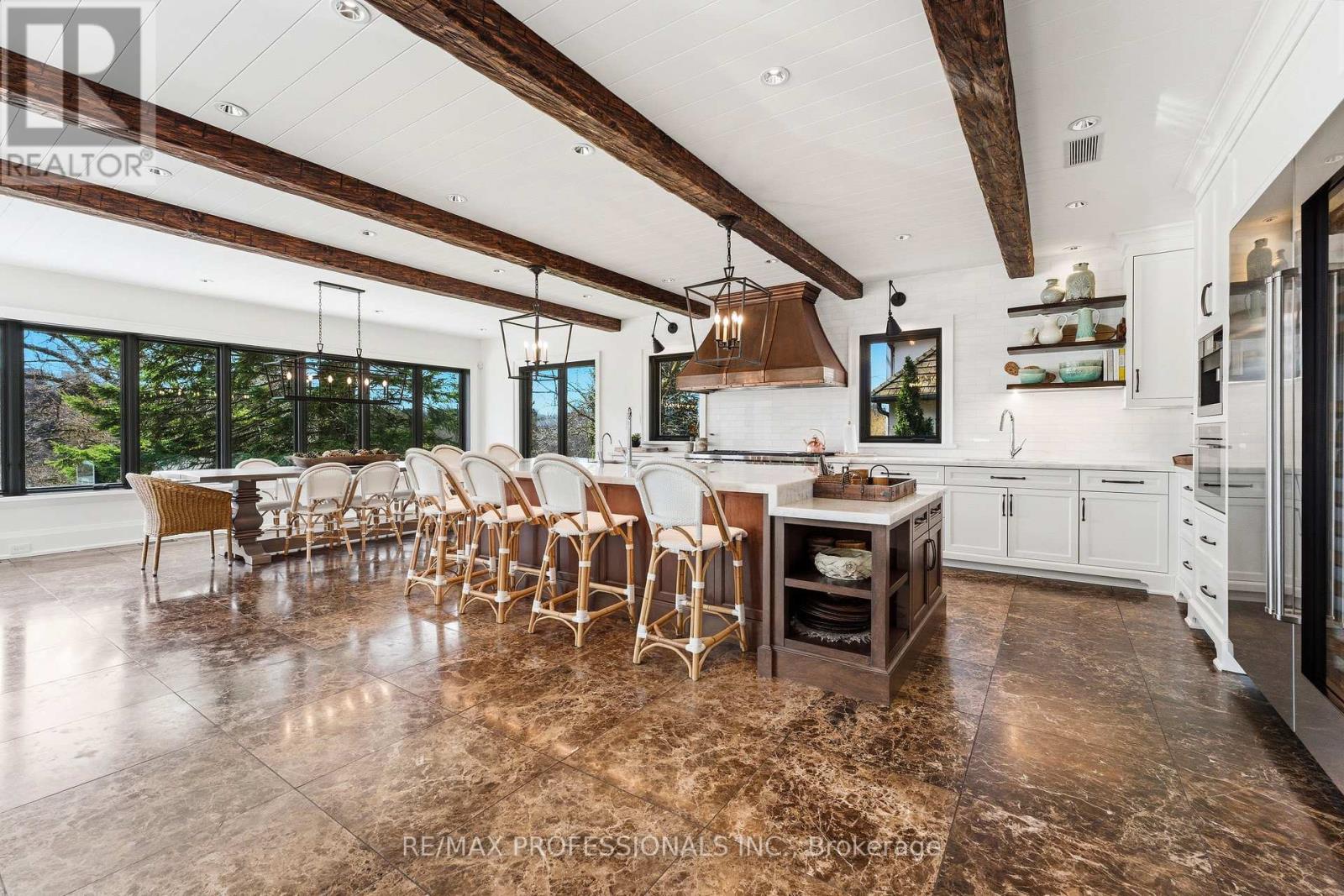 23 RIVERSIDE CRESCENT - 10