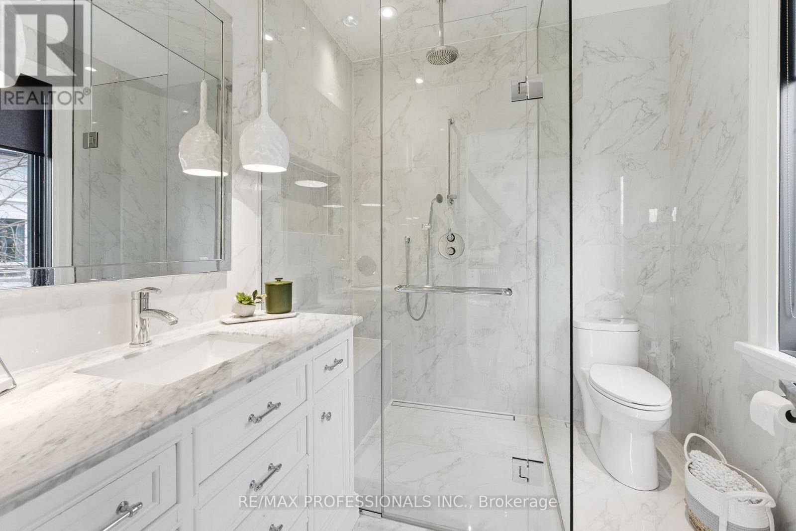 23 RIVERSIDE CRESCENT - 26
