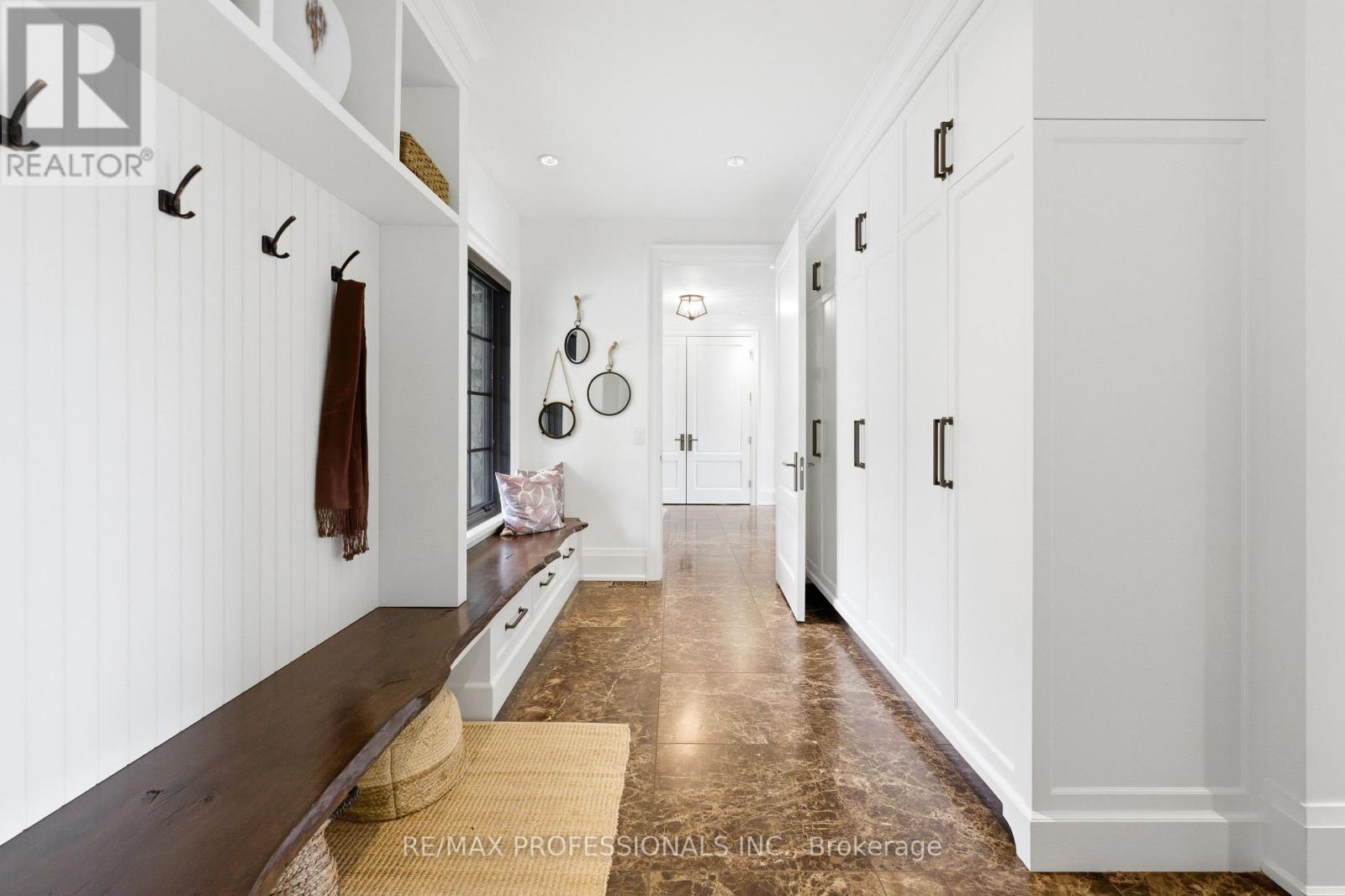 23 RIVERSIDE CRESCENT - 8