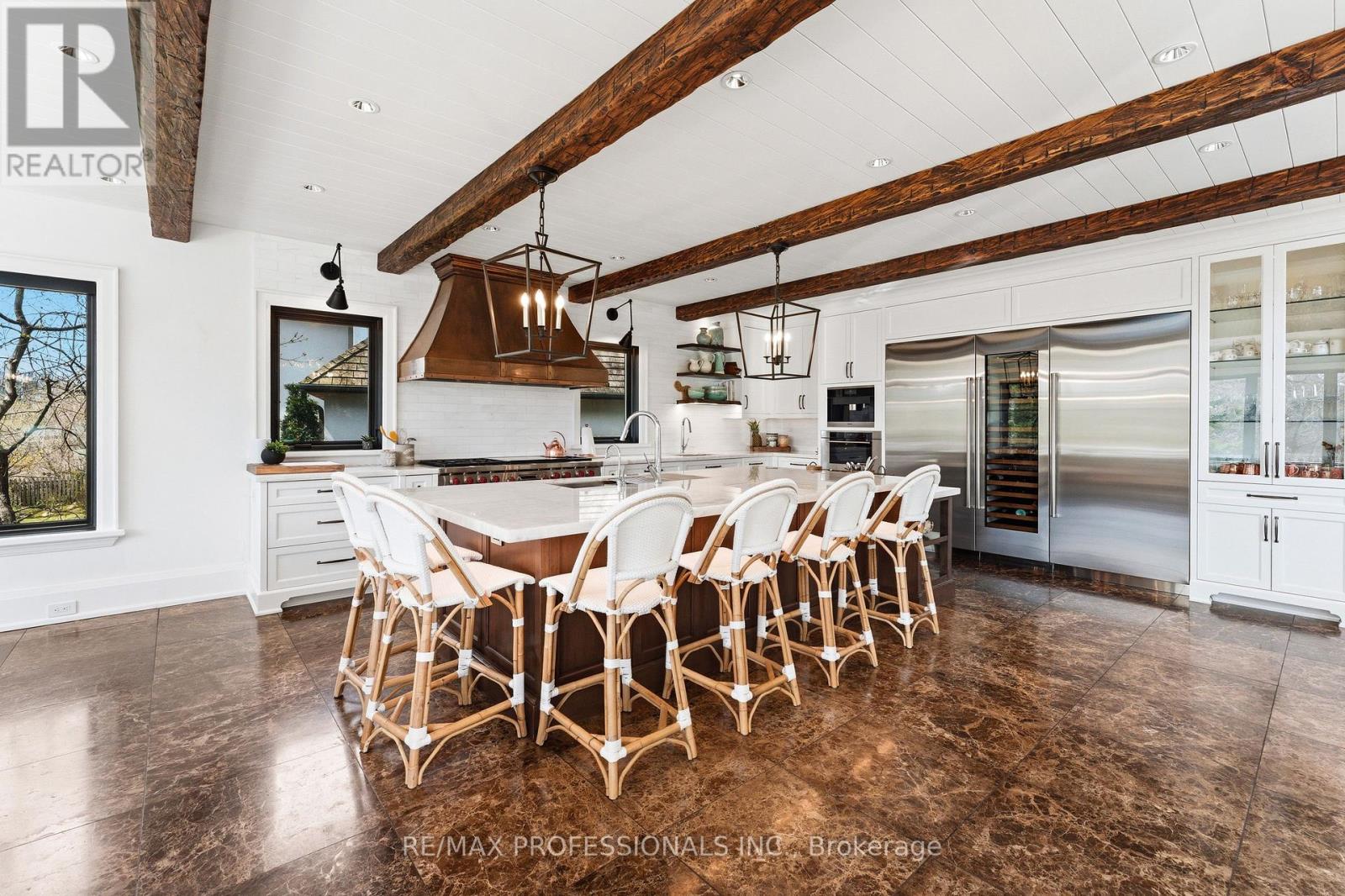 23 RIVERSIDE CRESCENT - 9