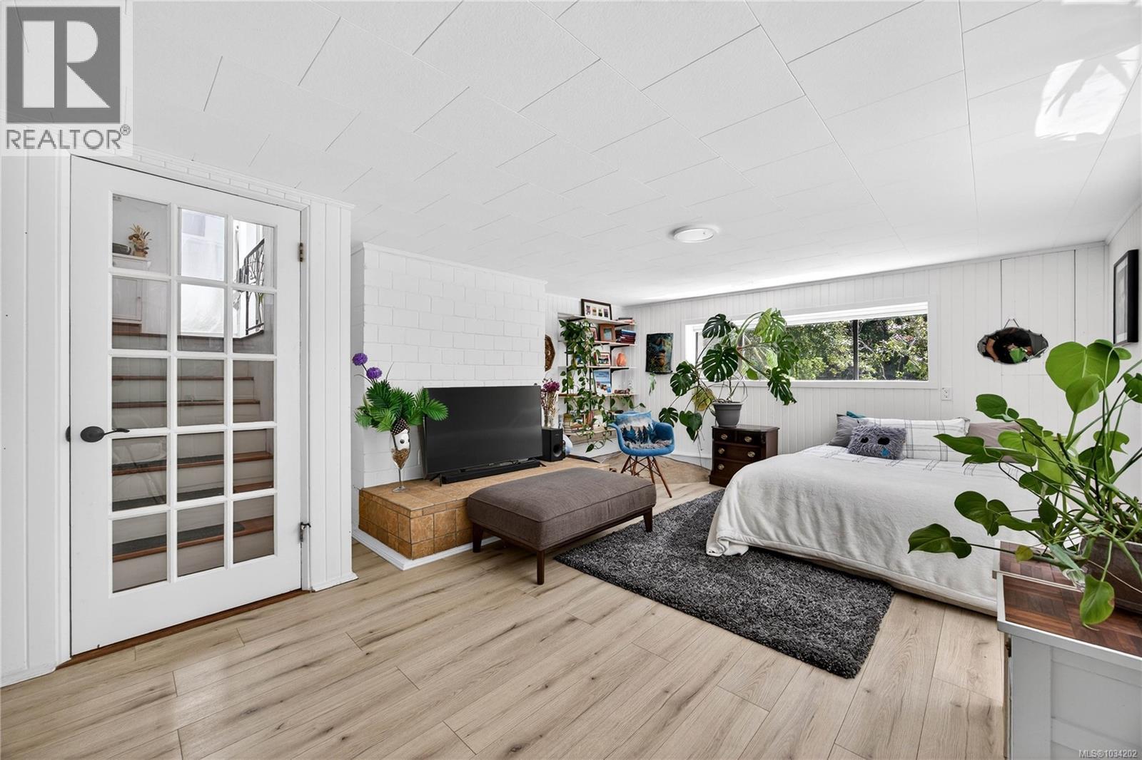  296 Woodland Drive, Salt Spring