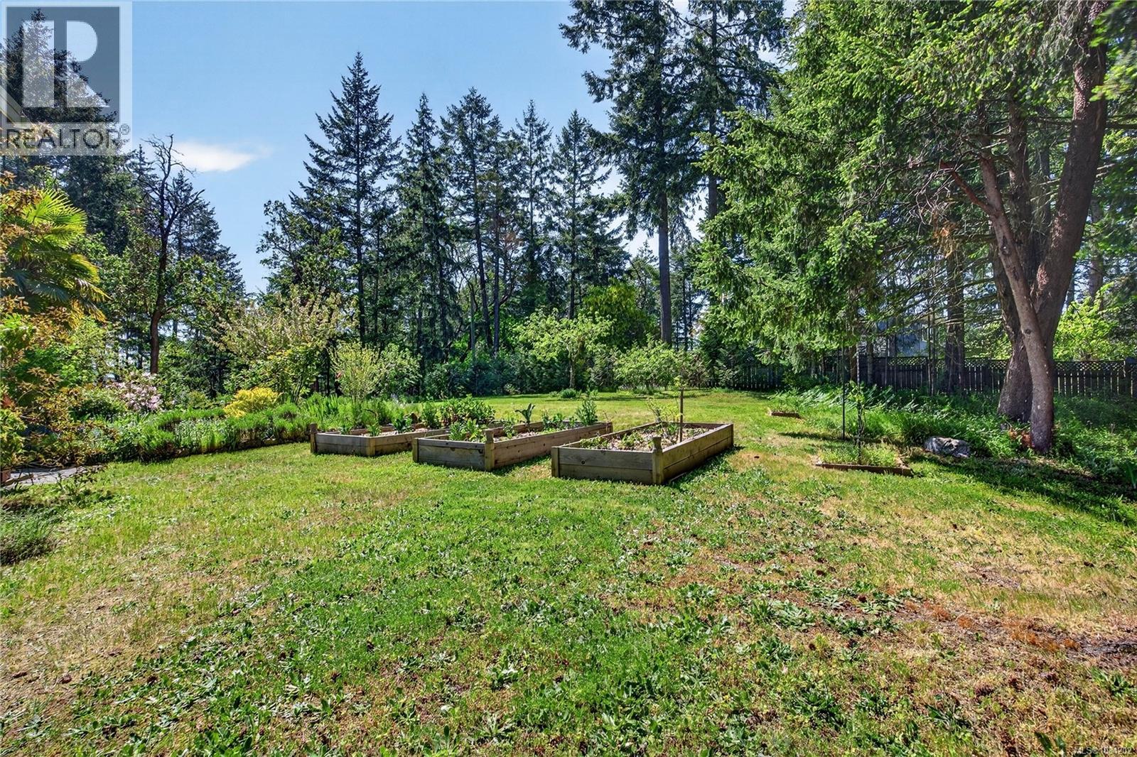  296 Woodland Drive, Salt Spring