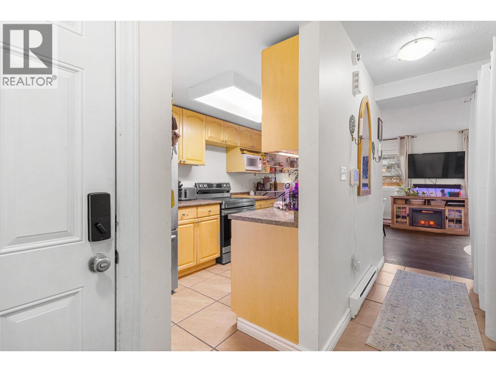 1808 45 Street Unit# 6, Vernon