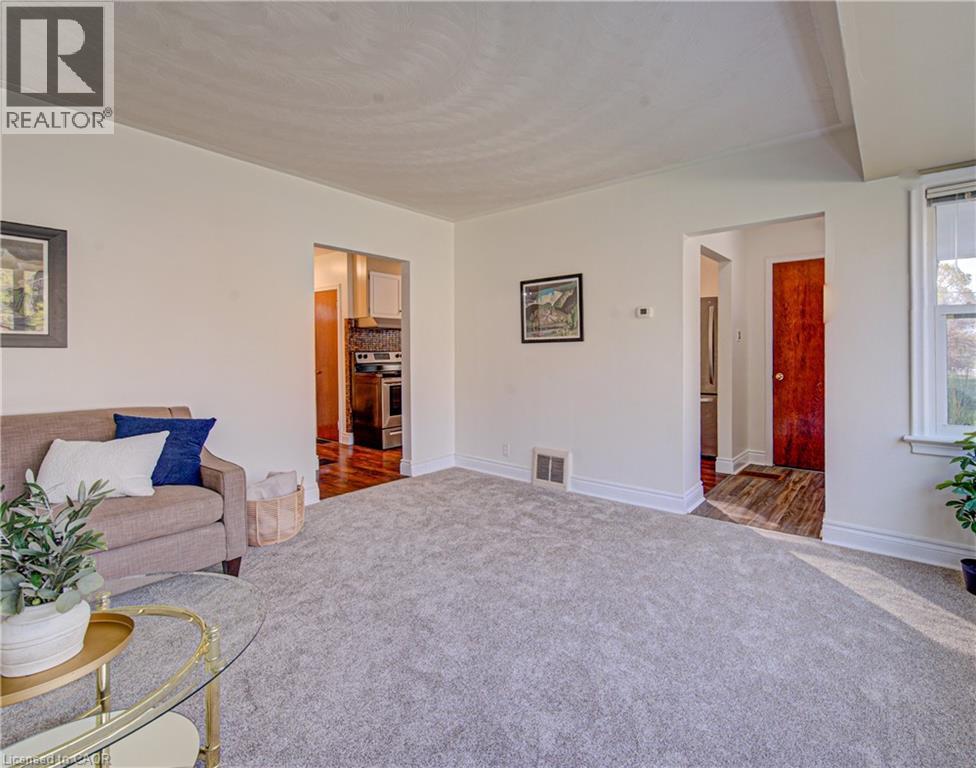 99 BELMONT Avenue W, Kitchener, Ontario, N2M1L5 — Photo 10