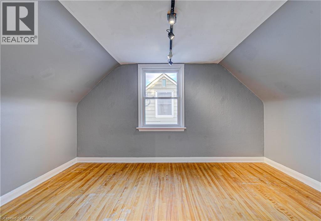 99 BELMONT Avenue W, Kitchener, Ontario, N2M1L5 — Photo 21