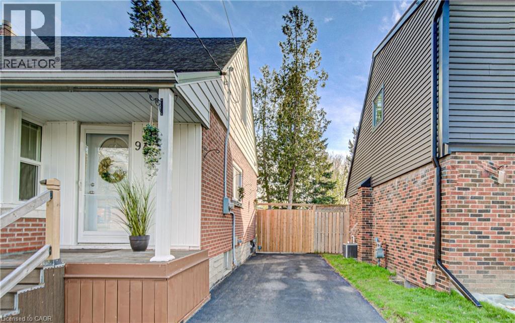 99 BELMONT Avenue W, Kitchener, Ontario, N2M1L5 — Photo 5