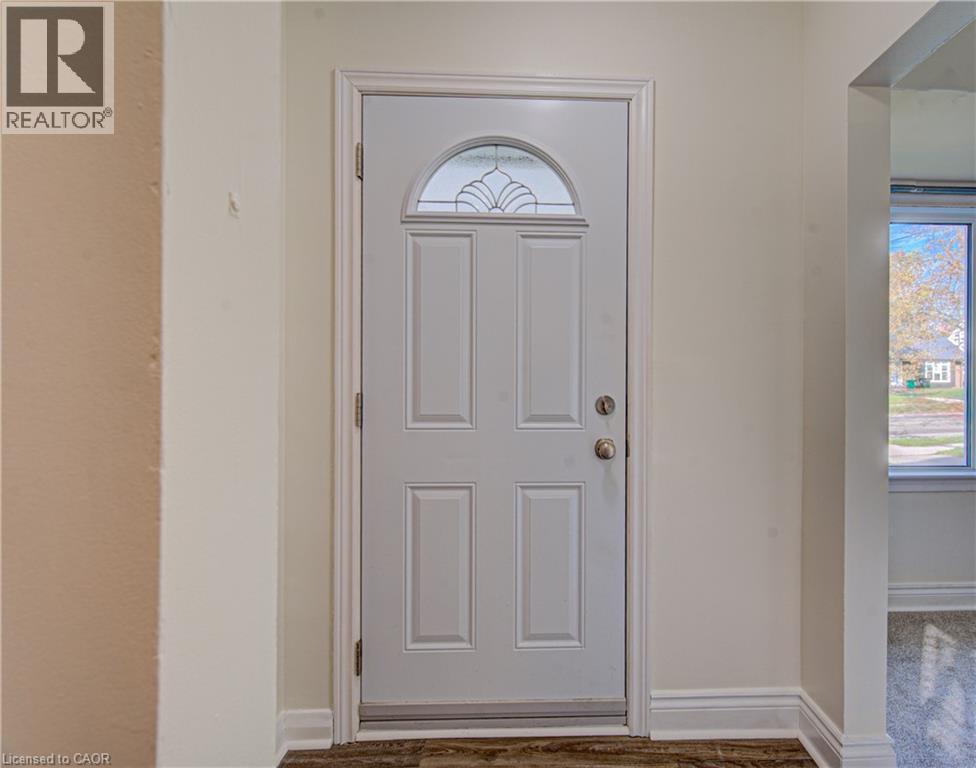 99 BELMONT Avenue W, Kitchener, Ontario, N2M1L5 — Photo 6