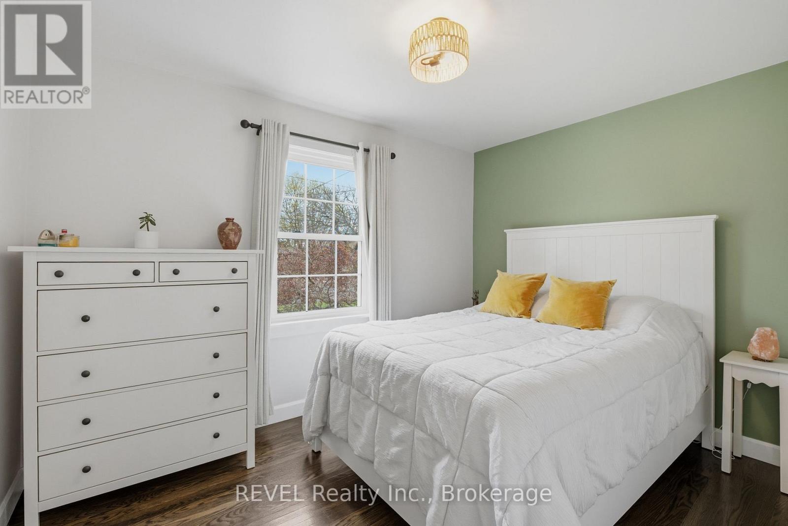 658 GENEVA STREET - 14