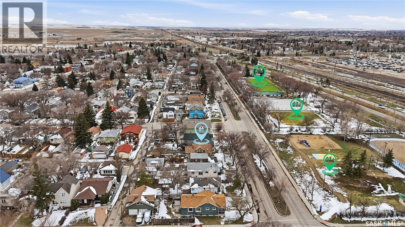 3727 VICTORIA AVENUE - 32
