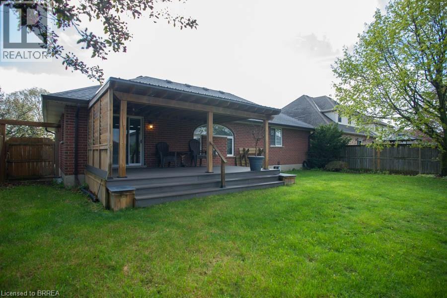 15 DOGWOOD Drive, Tillsonburg, Ontario, N4G5S5 — Photo 24