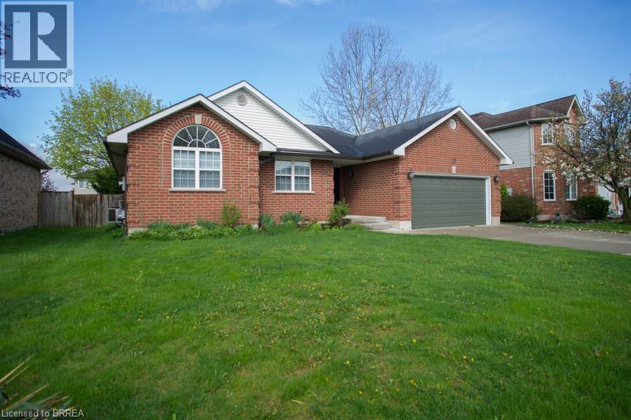 15 DOGWOOD Drive, Tillsonburg, Ontario, N4G5S5 — Photo 3