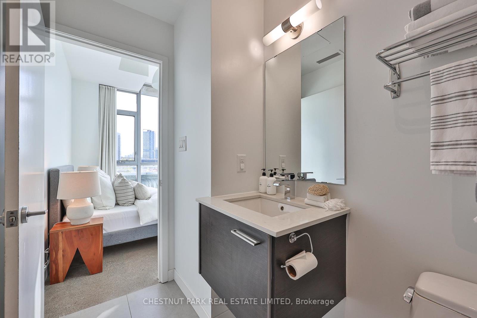#810 510 KING STREET E - 14