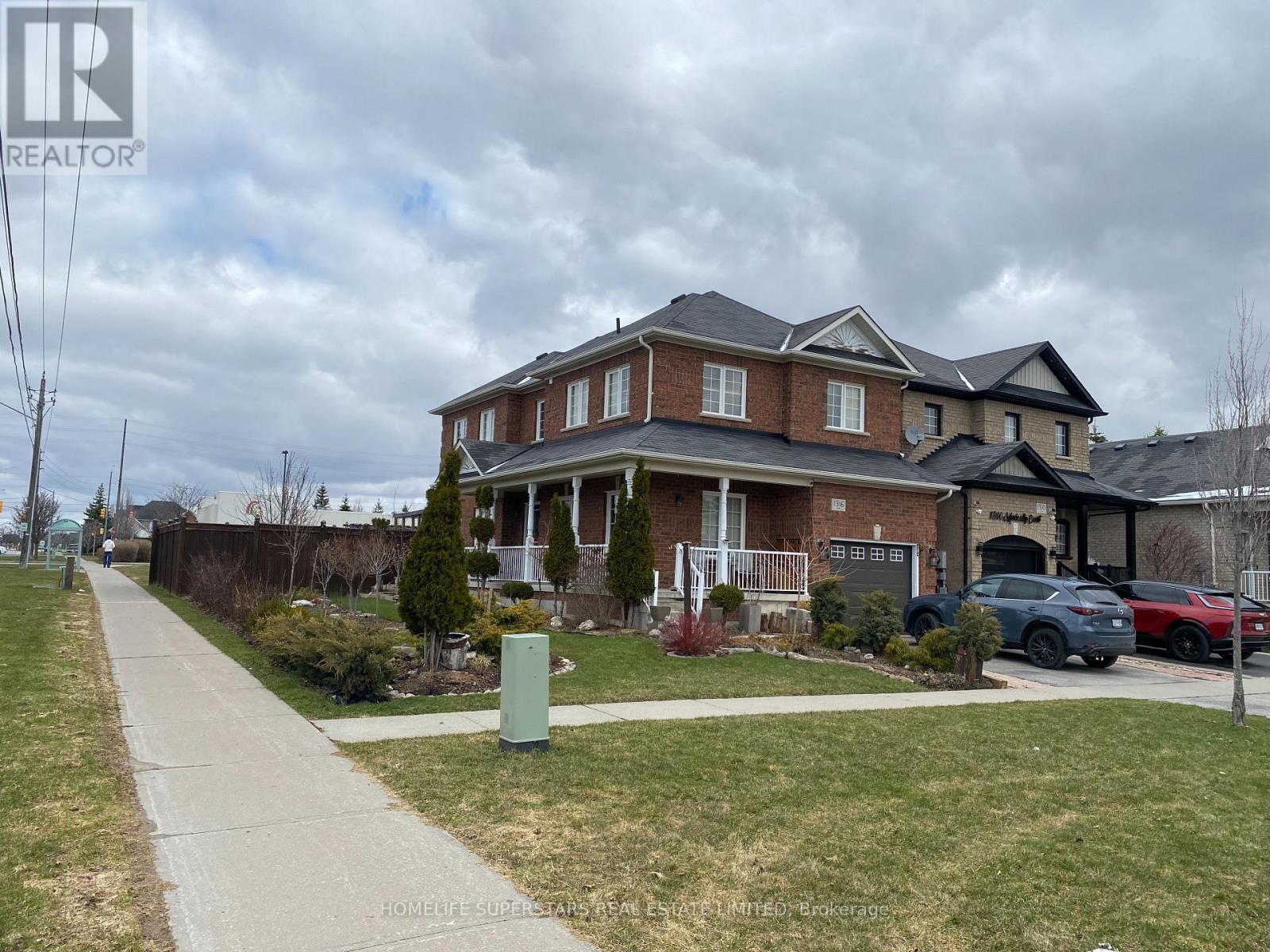 1316 MACINALLY COURT - 4