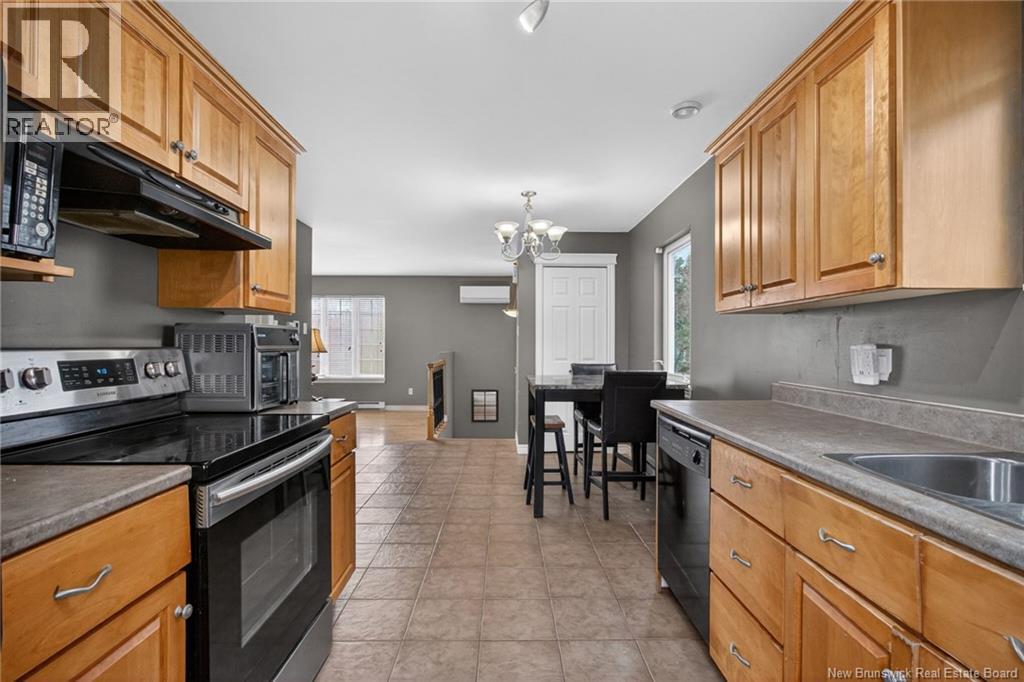 86 Lorette Street - 4