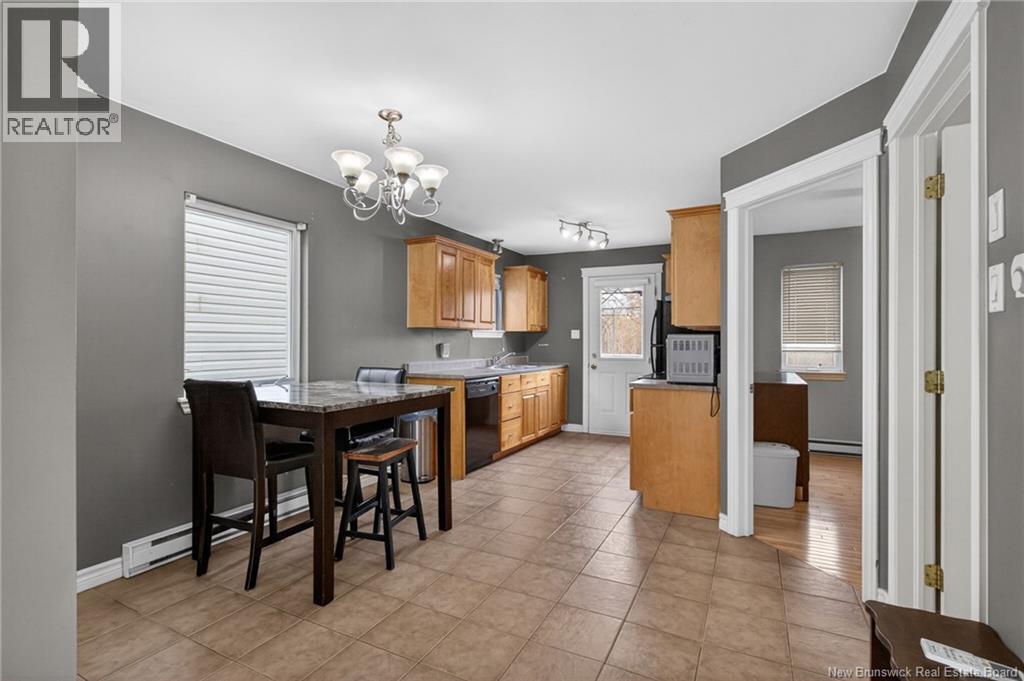 86 Lorette Street - 9