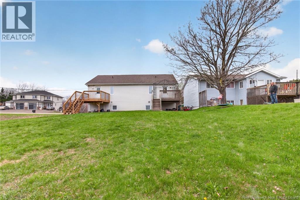 86 Lorette Street - 33