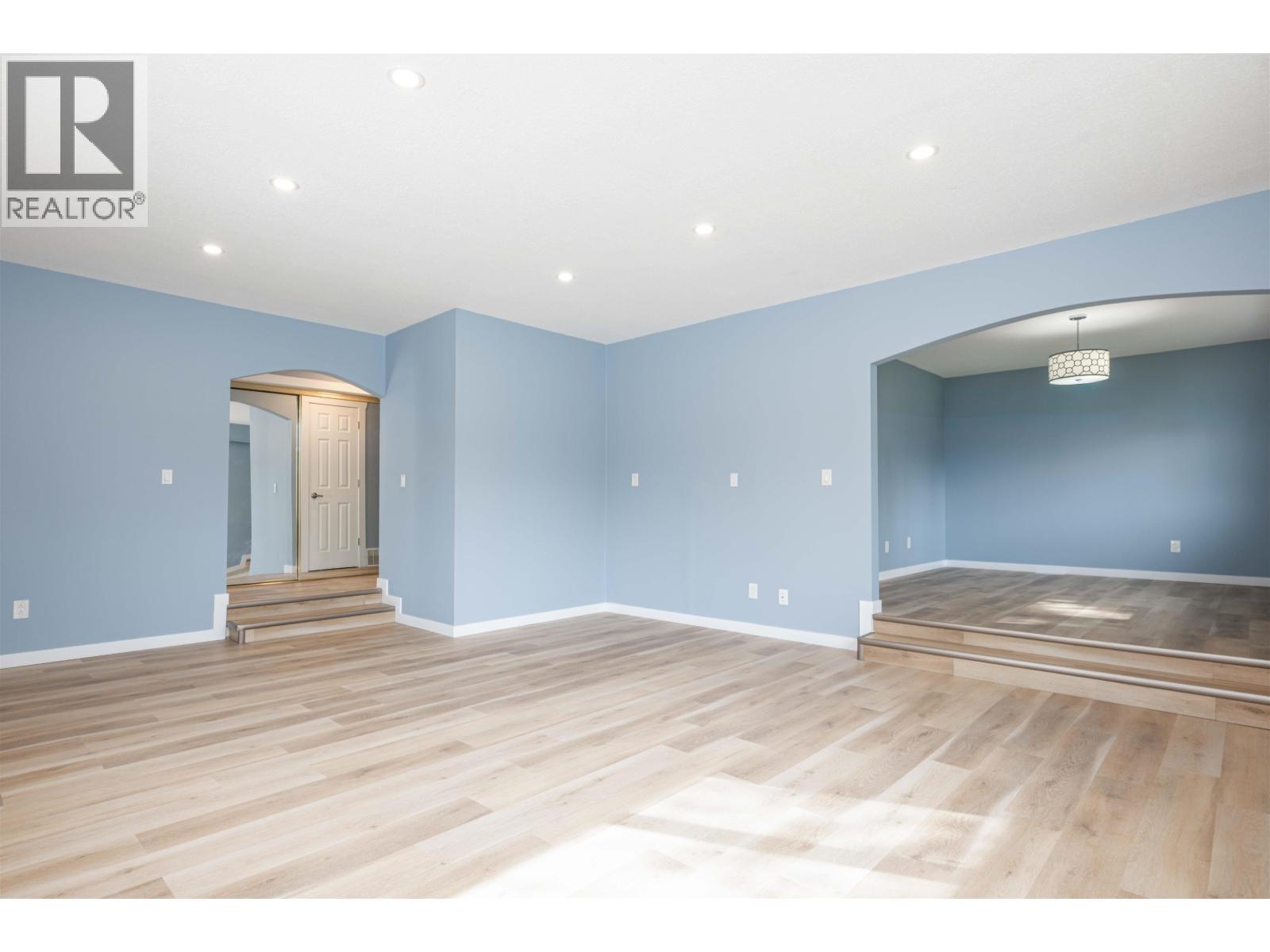 8272 ST JOHN CRESCENT - 8