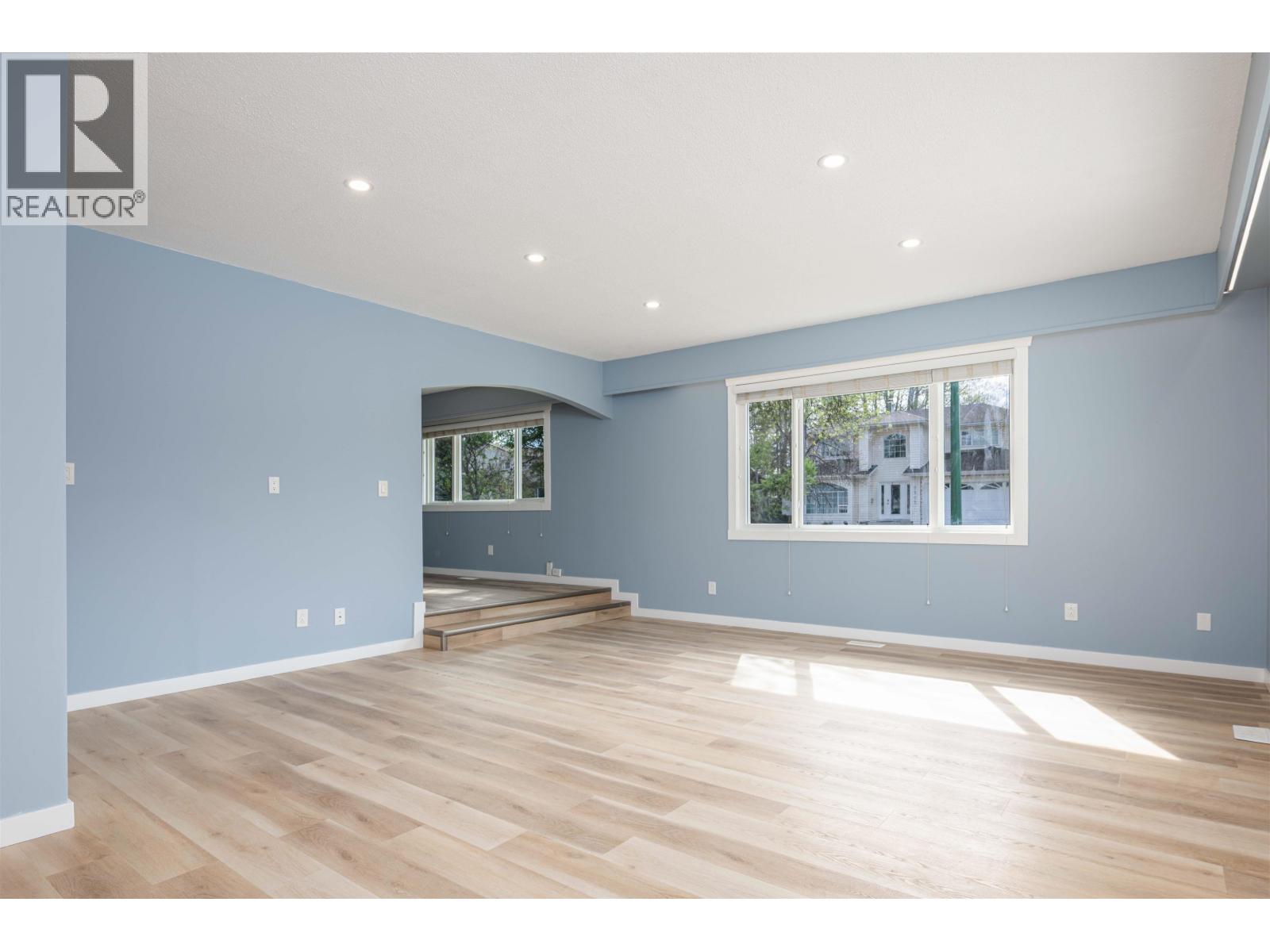 8272 ST JOHN CRESCENT - 6