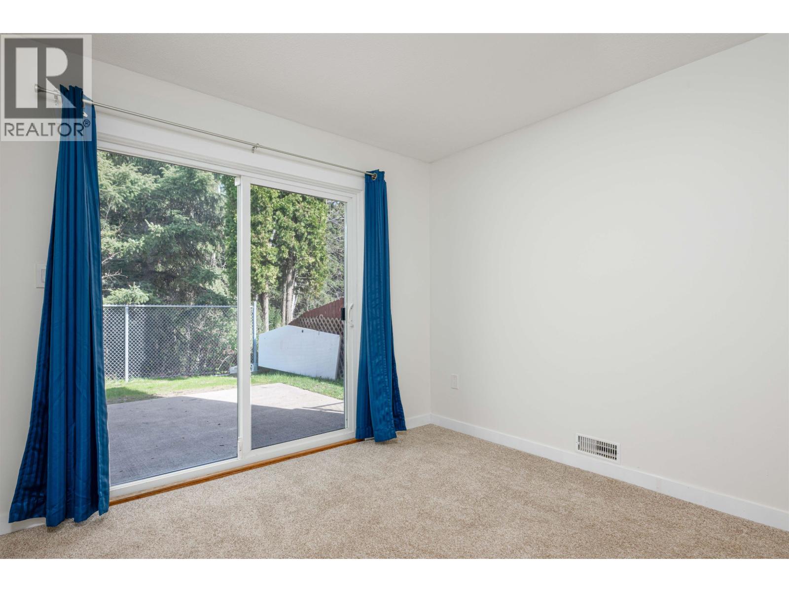 8272 ST JOHN CRESCENT - 26