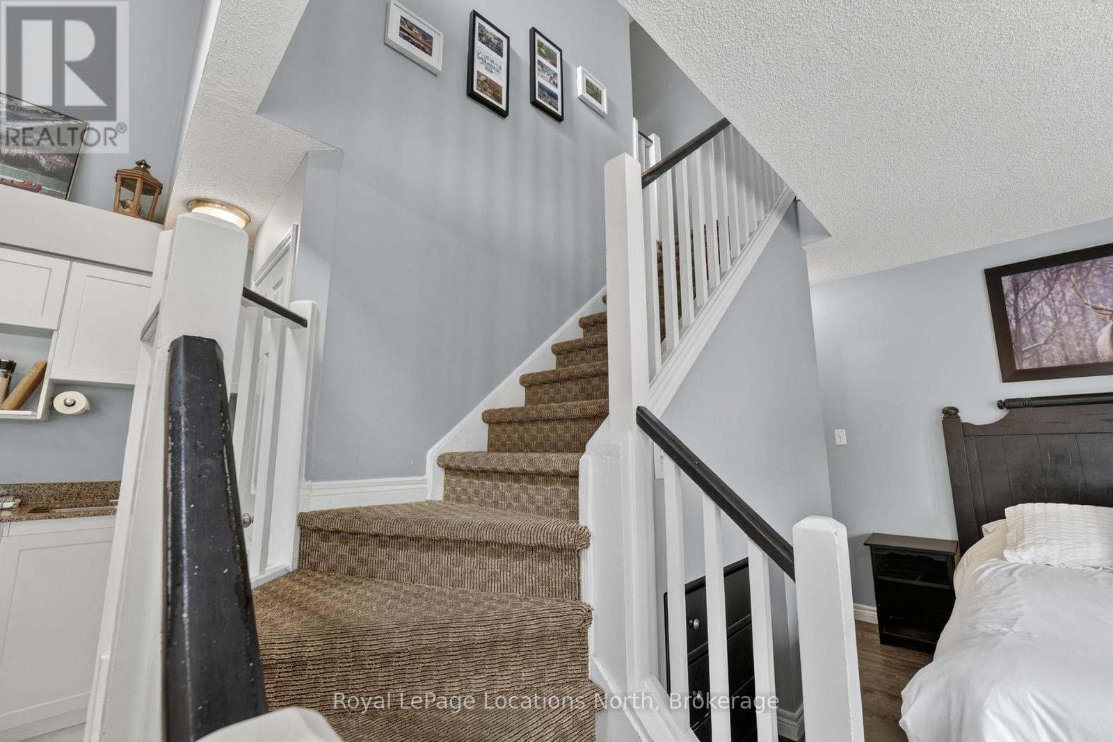 #610 796468 GREY ROAD 19 ROAD - 22