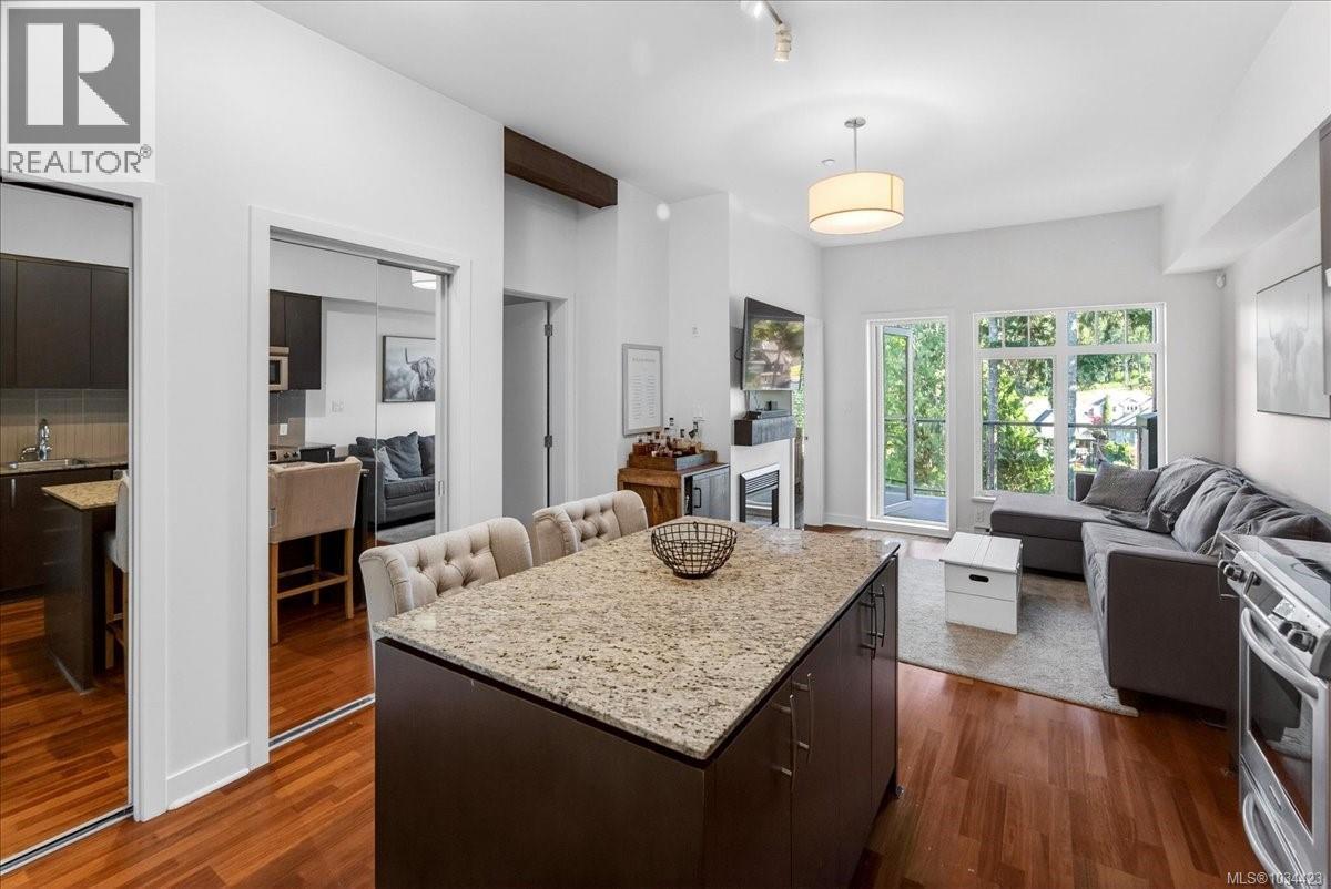 #404 1395 Bear Mountain Pkwy - 5