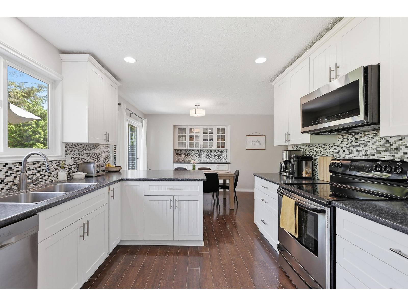 4 Bed, 3 Bath House for Sale in Abbotsford – 34661 ELLIOT AVENUE, Abbotsford - Image 22