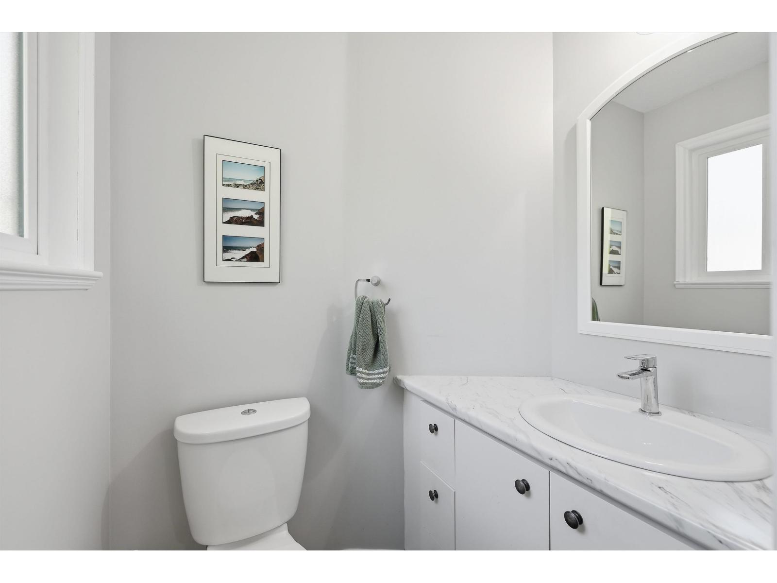 4 Bed, 3 Bath House for Sale in Abbotsford – 34661 ELLIOT AVENUE, Abbotsford - Image 15
