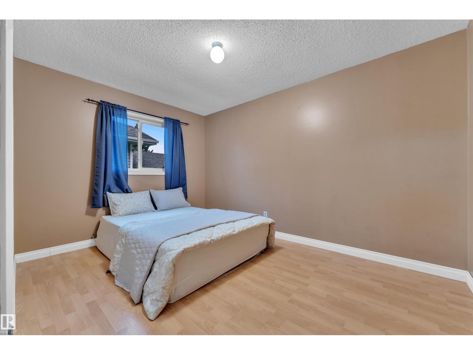 4903 11A AV NW - 17