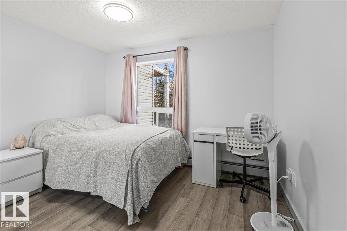 #1110 330 Clareview Station DR NW - 16