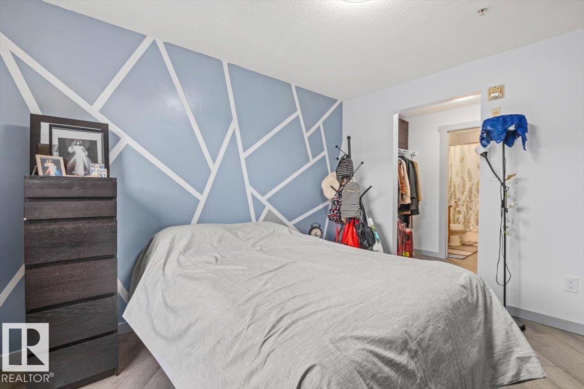 #1110 330 Clareview Station DR NW - 19