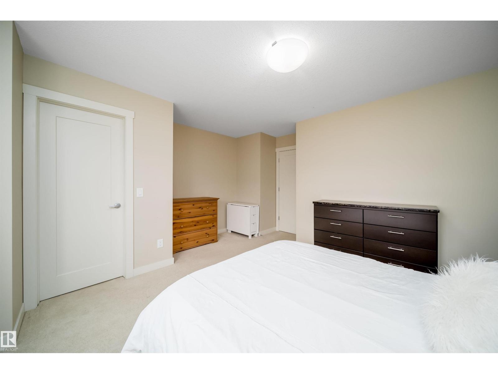 #25 140 Youville DR E NW - 30